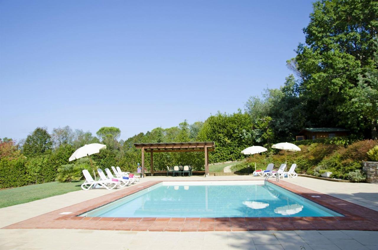 Lucca Cycling Holidays Il Tiglio Rooms SantʼAndrea di Compito 外观 照片