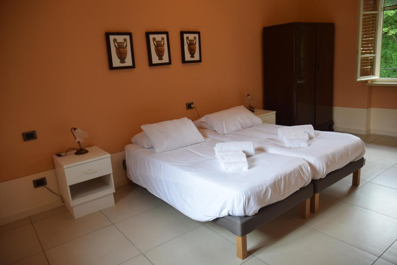 Lucca Cycling Holidays Il Tiglio Rooms SantʼAndrea di Compito 外观 照片