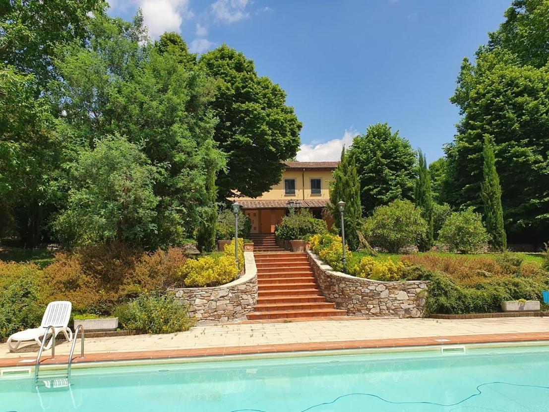 Lucca Cycling Holidays Il Tiglio Rooms SantʼAndrea di Compito 外观 照片
